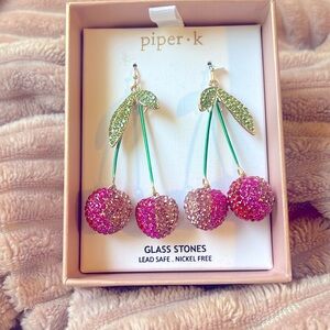 piper k Glass Stone Earrings
